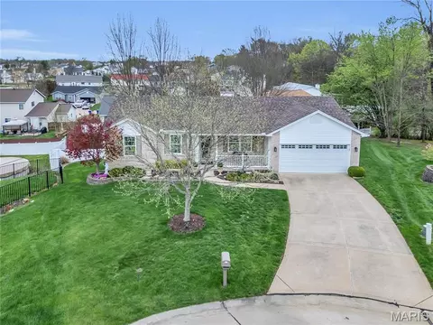 74 S Langfield Ct, Saint Charles, MO 63304
