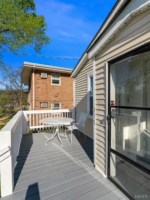317 E Sand St, Pacific, MO 63069 photo 4