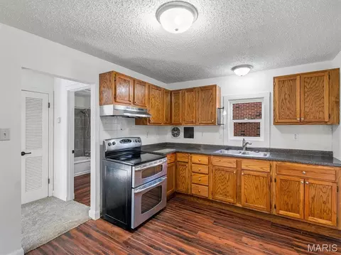 317 E Sand St, Pacific, MO 63069 photo 10