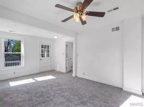 317 E Sand St, Pacific, MO 63069 photo 8
