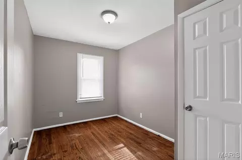 Bedroom - 6845 Frostview Ln, Berkeley, MO 63134 photo 1 of 8