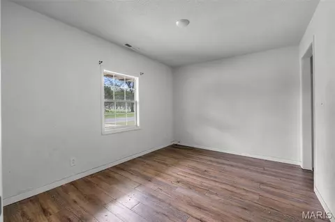 801 Park St, Kennett, MO 63857 photo 9