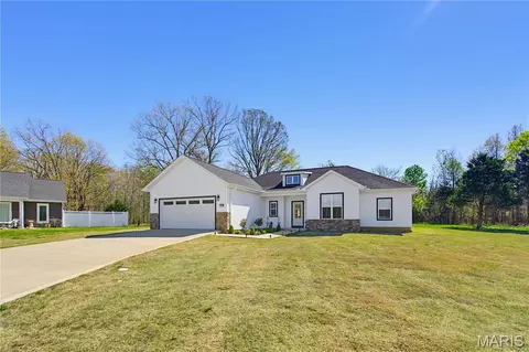 194 Duranda Dr, Poplar Bluff, MO 63901