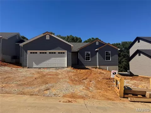 721 Blake Dr, Hillsboro, MO 63050