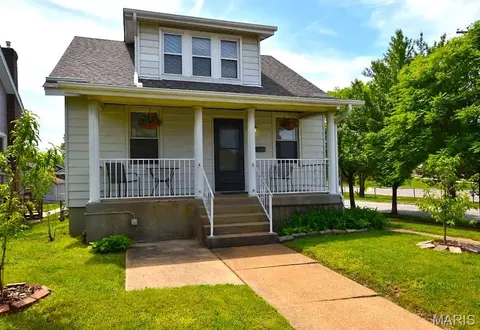 6650 Odell St, Saint Louis, MO 63139