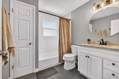 Bath - 11005 Saxonhall Dr, Bridgeton, MO 63044 photo 2 of 2