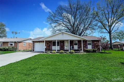 3308 Colgate Pl, Granite City, IL 62040