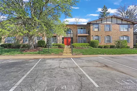 11741 Casa Grande Dr #G, Saint Louis, MO 63146