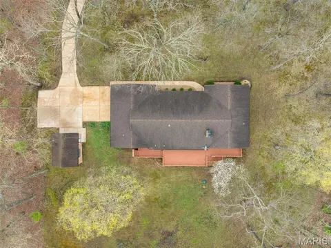 View/Area - 17 Stablestone Dr, Union, MO 63084 photo 1 of 7