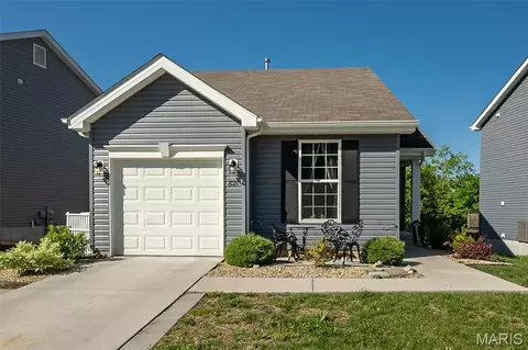821 Black Bear Dr, House Springs, MO 63051