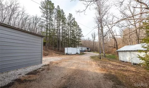 Exterior - 12980 Canyon Rd, Dixon, MO 65459 photo 1 of 14