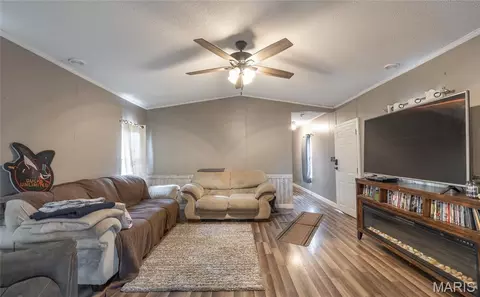 Entry Way - 12980 Canyon Rd, Dixon, MO 65459 photo 1 of 1