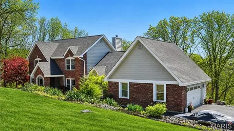 Exterior - 1553 Ridge Rd, Wildwood, MO 63021 photo 2 of 14