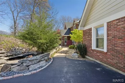 Exterior - 1553 Ridge Rd, Wildwood, MO 63021 photo 10 of 14