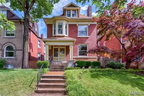 3705 Juniata St, Saint Louis, MO 63116