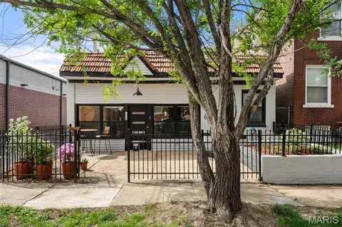 4918 Wise Ave, Saint Louis, MO 63110