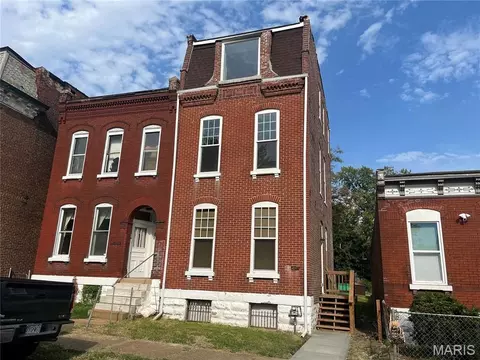 3706 Iowa Ave, Saint Louis, MO 63118