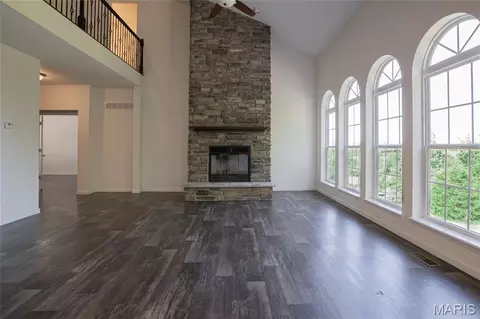 Living - 468 Cass Dr, Troy, MO 63379 photo 1 of 5
