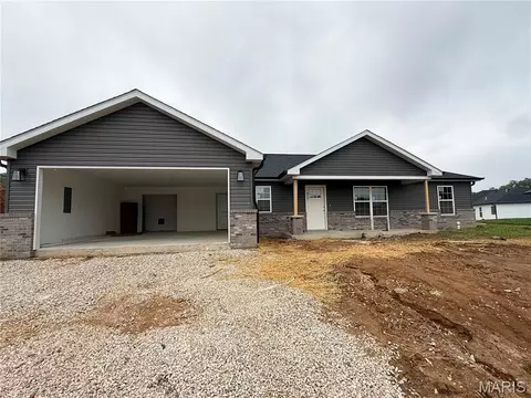 4004 Bishop Ct, Jackson, MO 63755