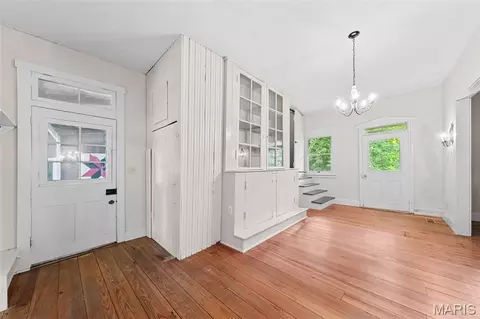 Entry Way - 205 E 8th St, Hermann, MO 65041 photo 2 of 2