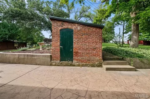 Exterior - 205 E 8th St, Hermann, MO 65041 photo 15 of 37