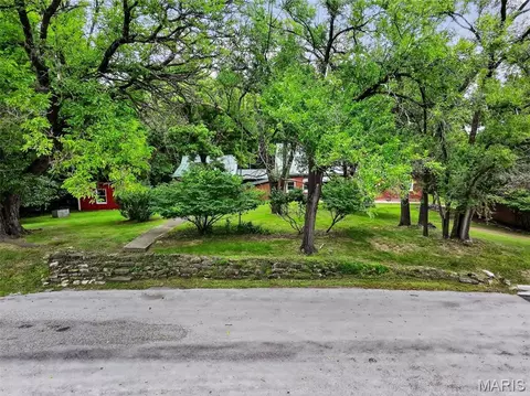 Exterior - 205 E 8th St, Hermann, MO 65041 photo 11 of 37