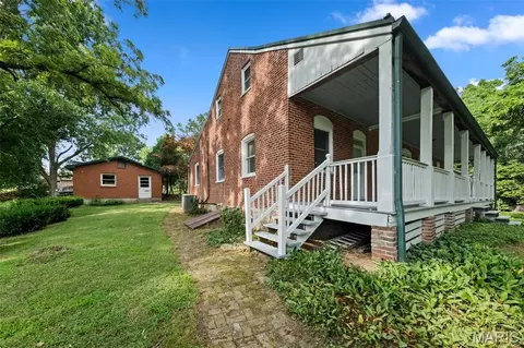 Exterior - 205 E 8th St, Hermann, MO 65041 photo 2 of 37