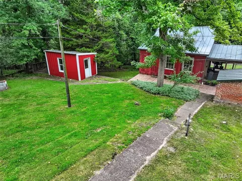 Exterior - 205 E 8th St, Hermann, MO 65041 photo 9 of 37