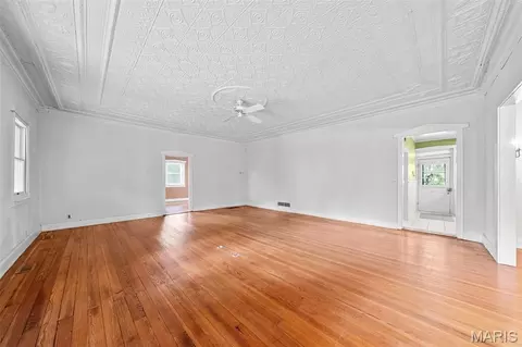 Living - 205 E 8th St, Hermann, MO 65041 photo 1 of 5