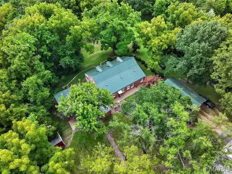 Exterior - 205 E 8th St, Hermann, MO 65041 photo 32 of 37