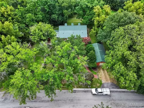 View/Area - 205 E 8th St, Hermann, MO 65041 photo 8 of 11