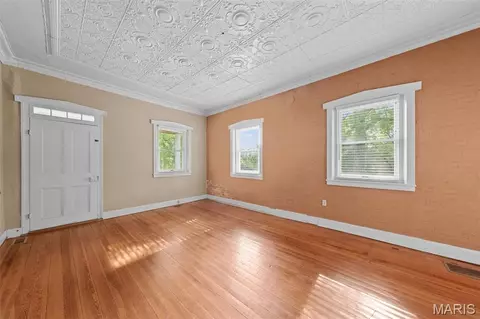 Living - 205 E 8th St, Hermann, MO 65041 photo 5 of 5