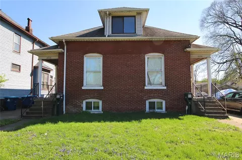 2230 E 24th St, Granite City, IL 62040
