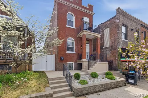 5250 Wilson Ave, Saint Louis, MO 63110