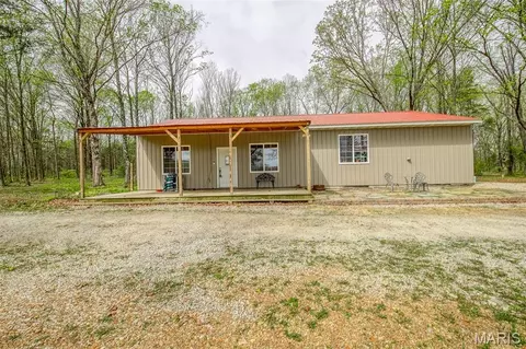 13689 County Road 3590, Saint James, MO 65559