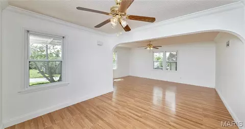 Living - 385 Annie Ave, Troy, MO 63379 photo 6 of 6
