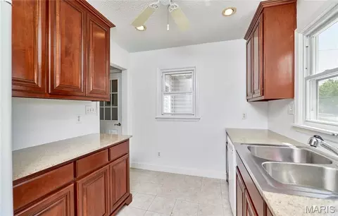 Kitchen - 385 Annie Ave, Troy, MO 63379 photo 2 of 5
