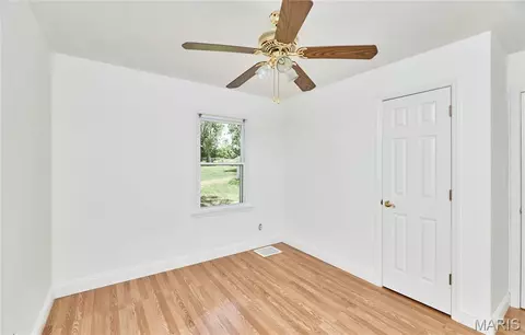 Bedroom - 385 Annie Ave, Troy, MO 63379 photo 3 of 5