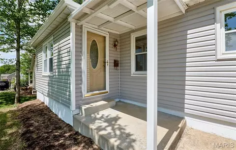 Exterior - 385 Annie Ave, Troy, MO 63379 photo 2 of 9