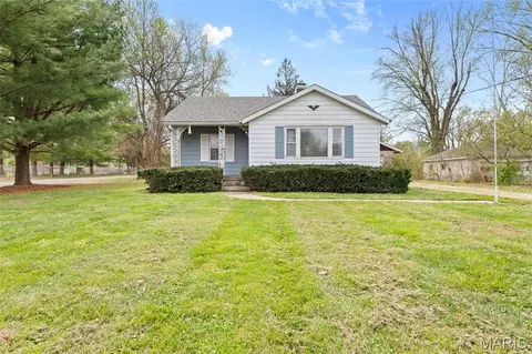 1406 California Ave, Collinsville, IL 62234