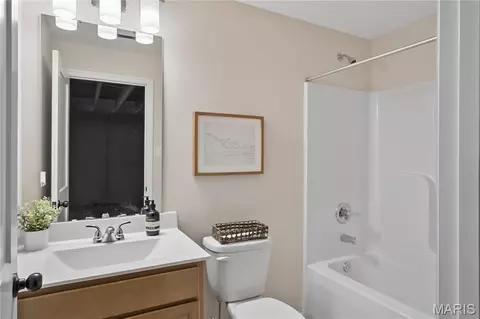 Bath - 106 River Wind Dr, Saint Charles, MO 63301 photo 2 of 2