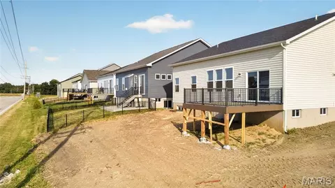 Exterior - 106 River Wind Dr, Saint Charles, MO 63301 photo 9 of 9