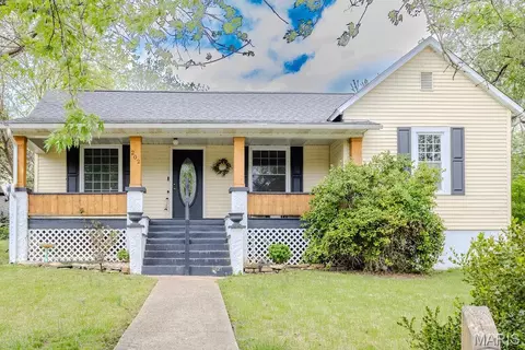 202 Woodbine St, Park Hills, MO 63601