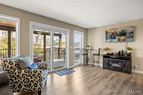 43 Southwood Shores Cir #1C, Lake Ozark, MO 65049