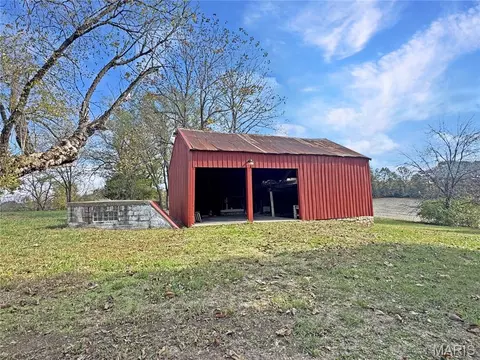 Exterior - 1933 4 Mile Rd, Washington, MO 63090 photo 17 of 18