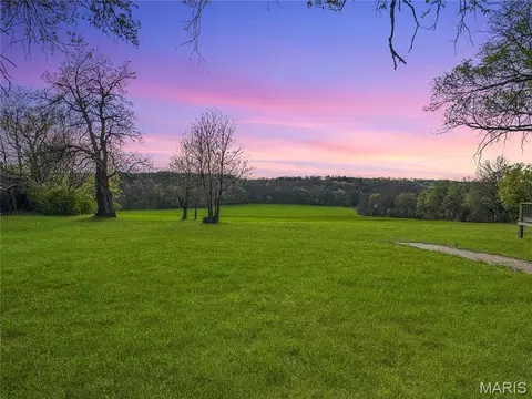 Exterior - 1933 4 Mile Rd, Washington, MO 63090 photo 1 of 18