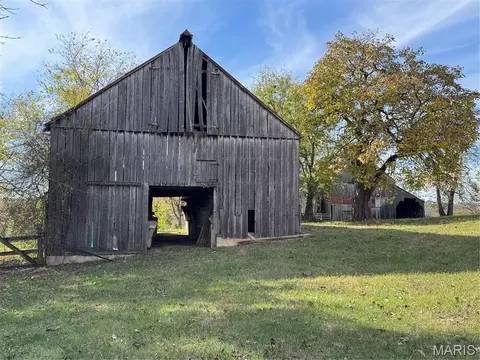 Exterior - 1933 4 Mile Rd, Washington, MO 63090 photo 13 of 18