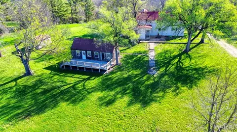 Exterior - 1933 4 Mile Rd, Washington, MO 63090 photo 2 of 18