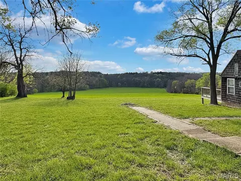 Exterior - 1933 4 Mile Rd, Washington, MO 63090 photo 5 of 18