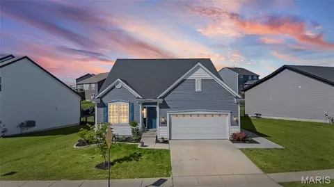 Exterior - 821 Upland Loop, O'fallon, MO 63368 photo 2 of 8